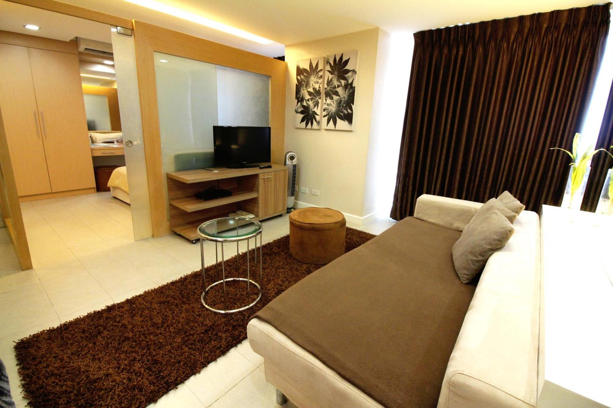 Aparthotel Bsa Twin Towers Mandaluyong Exterior foto