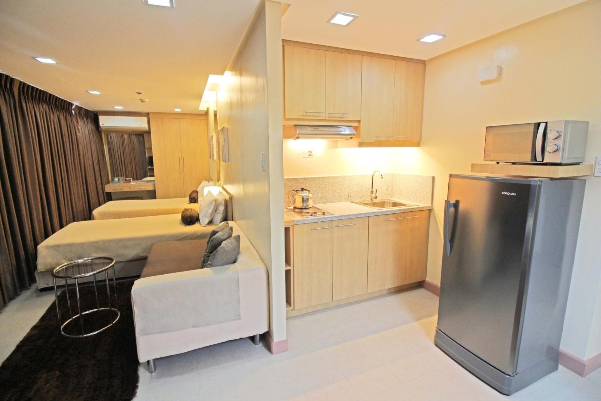 Aparthotel Bsa Twin Towers Mandaluyong Exterior foto