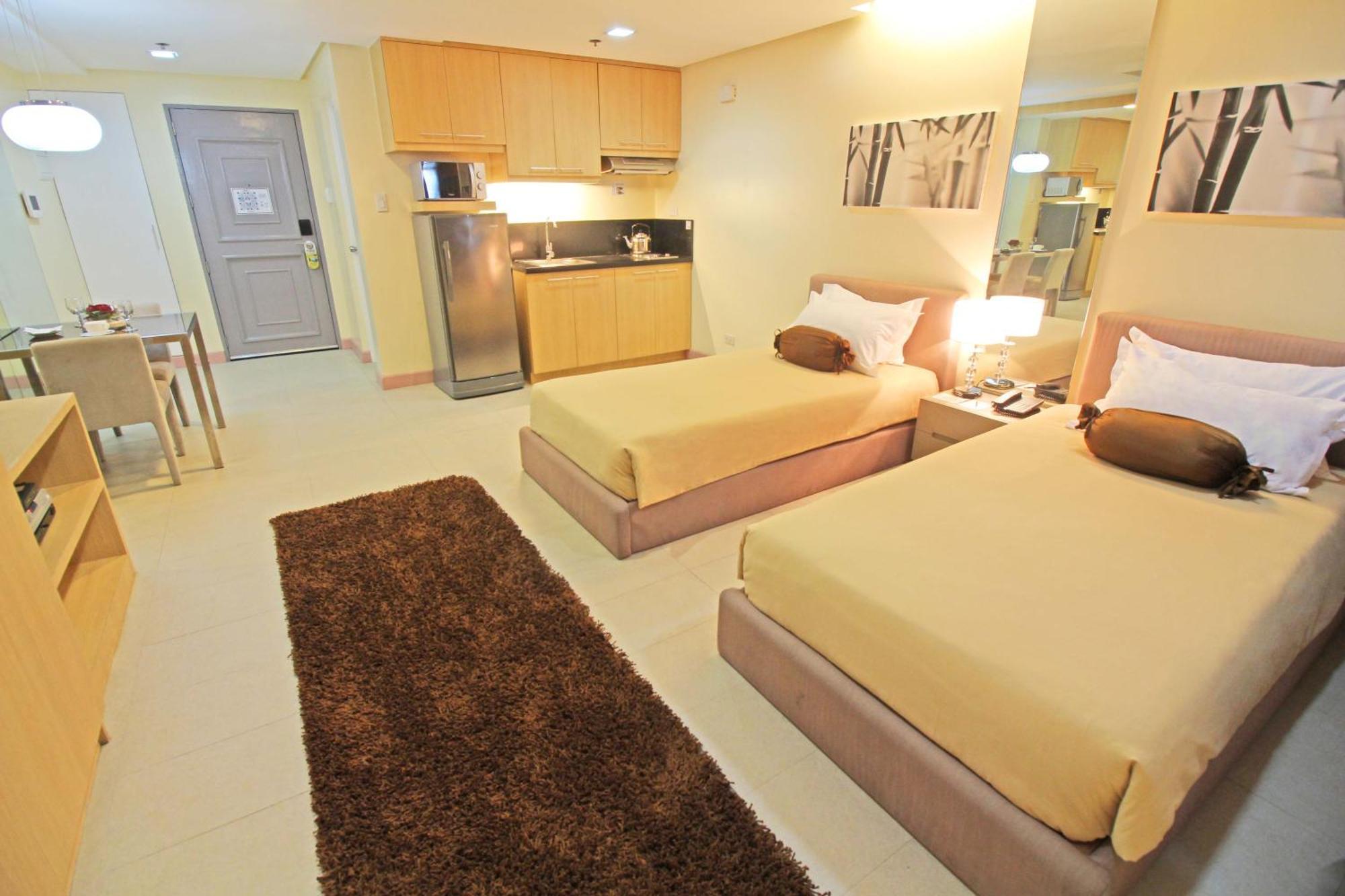 Aparthotel Bsa Twin Towers Mandaluyong Exterior foto