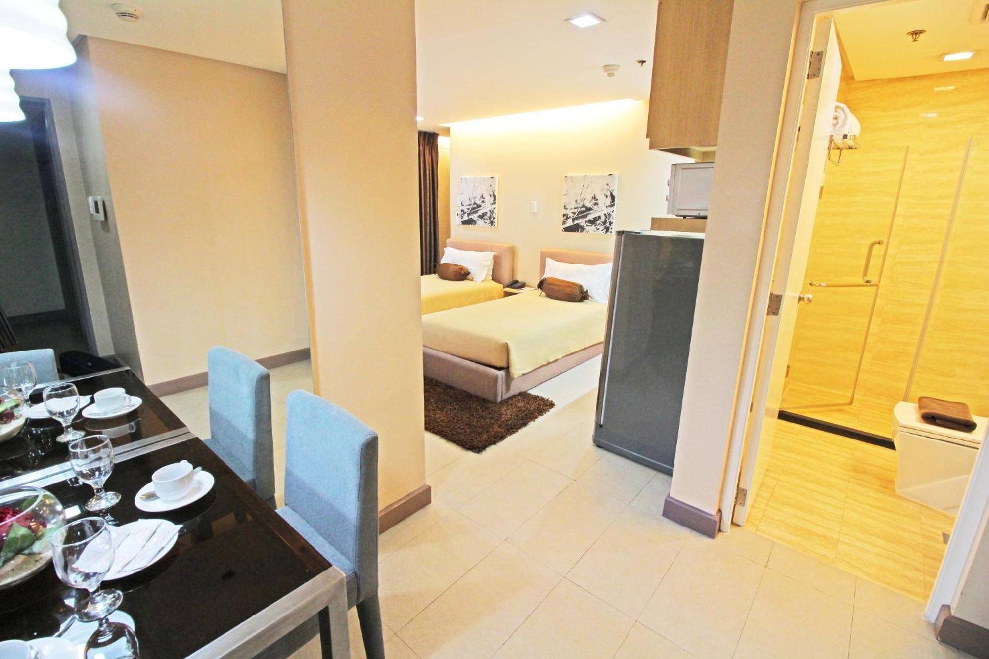 Aparthotel Bsa Twin Towers Mandaluyong Exterior foto