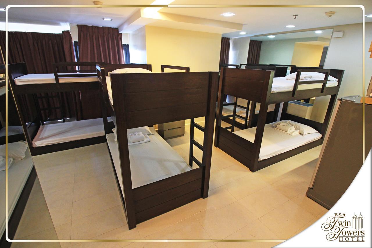 Aparthotel Bsa Twin Towers Mandaluyong Exterior foto